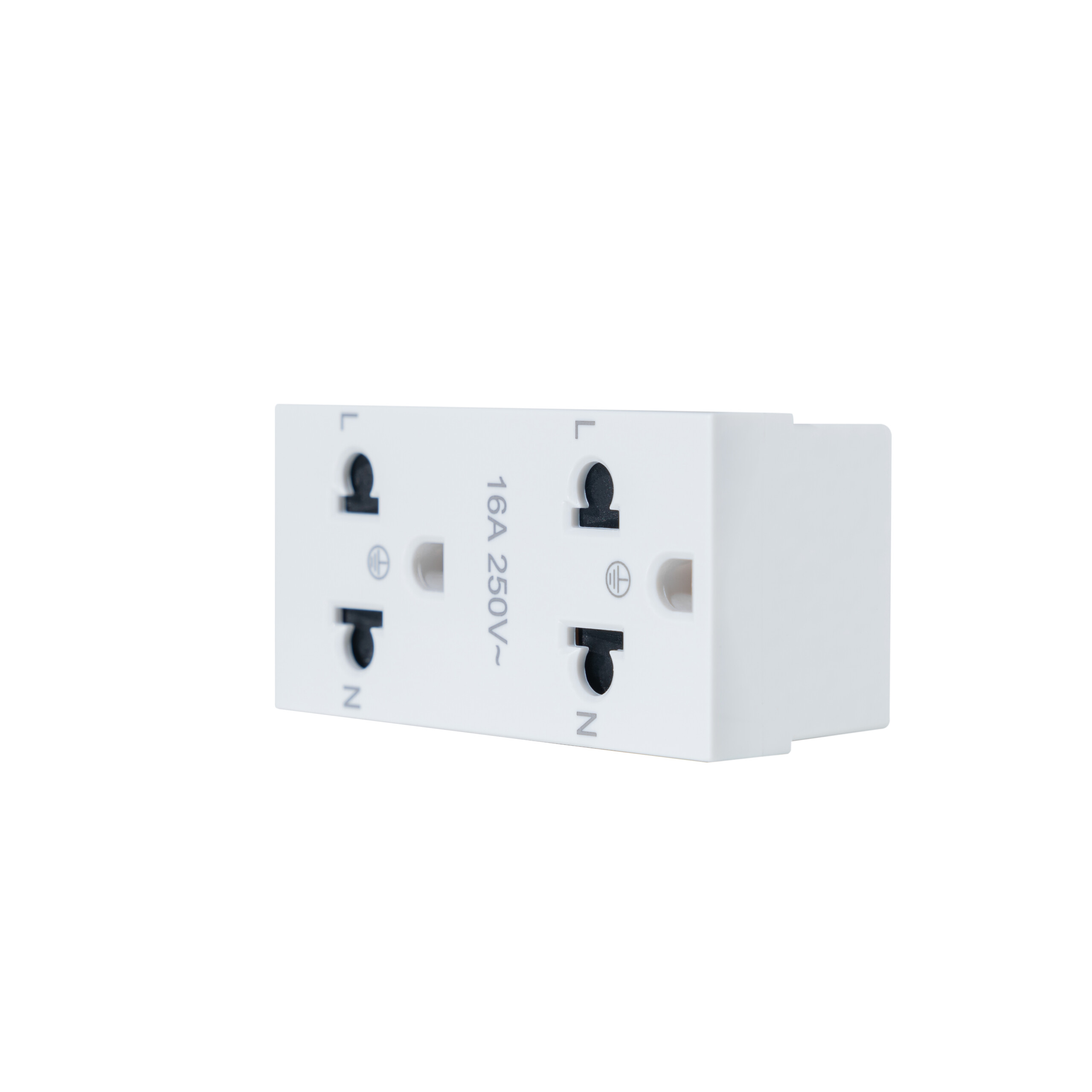 SIM51A-102L-WH เต้ารับปลั๊กคู่ 3 รู ขนาด 72มม. - Image 2